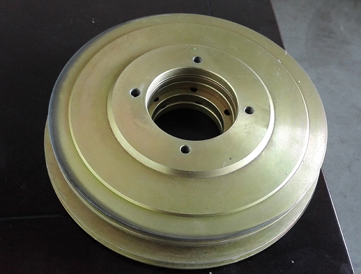 Roller press compound machine driving tool plate